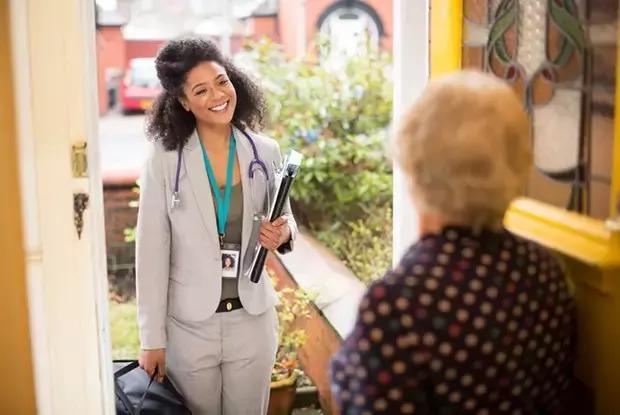 幼师家访小常识简短,幼师首次家访最好是要家访多久