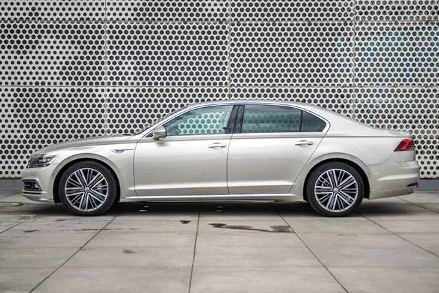 大众辉腾最新款的车,大众辉腾公认的最好的大众车