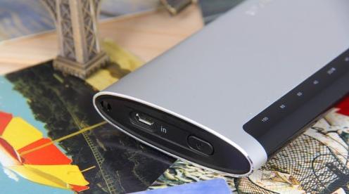 移动电源给手机充电一次还是两次,移动电源怎么快速给手机充电