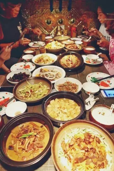 这是一条凶残的推送！8家“食肉兽”必吃的店！一口入魂···