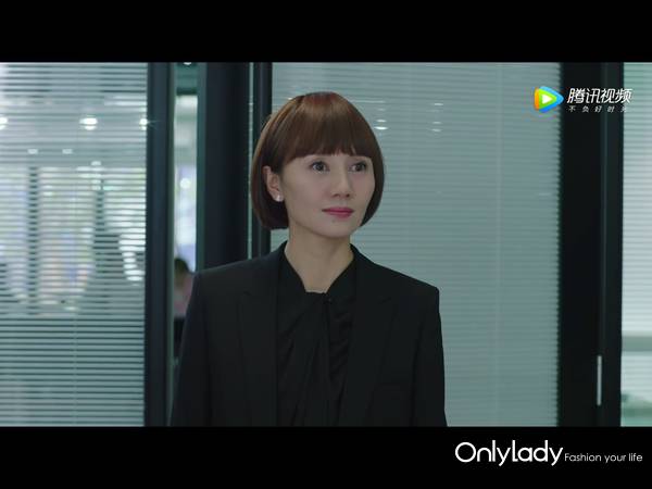 谁的前半生不曾爱错人穿错衣？子君的逆袭从这些单品开始