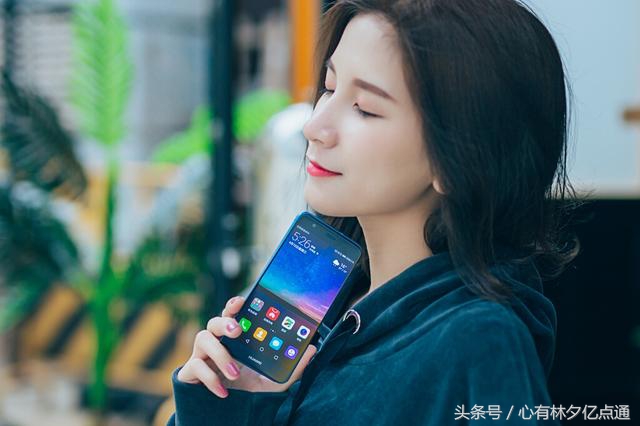 大学生用的3000多的手机推荐,大一女生买什么手机好