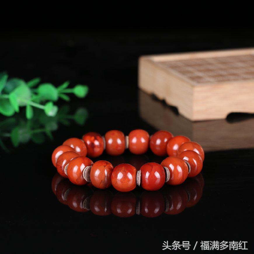 南红手串放了一段时间大小不一,南红手串怕磨吗