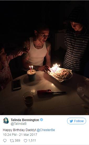 快速恶补“林肯公园”主唱的生平,好应对男朋友的悲伤