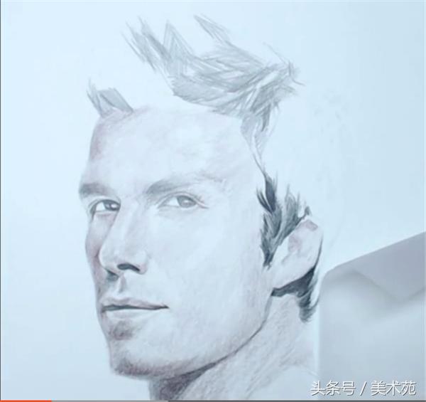 大卫贝克汉姆素描教程,彩铅画教程简单初学者向日葵