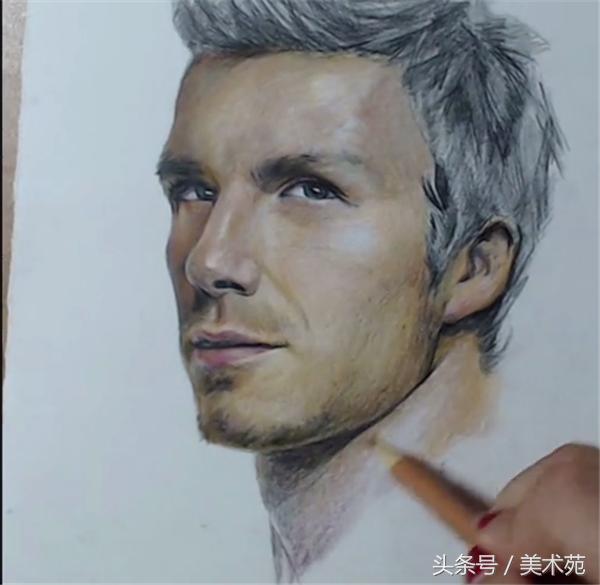 彩铅画技巧和方法,彩铅画教程米奇