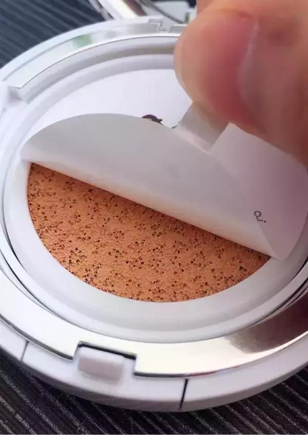 补妆气垫遮瑕持久不脱妆网红推荐,出门不脱妆补妆必备好物之气垫篇