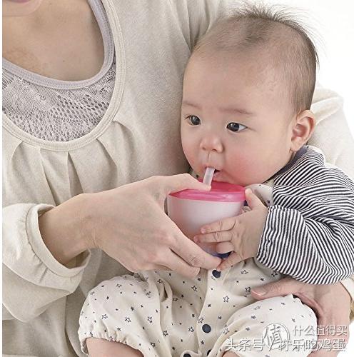 什么样的杯子能让宝宝爱上喝水,宝宝不愿意喝水用什么水杯好