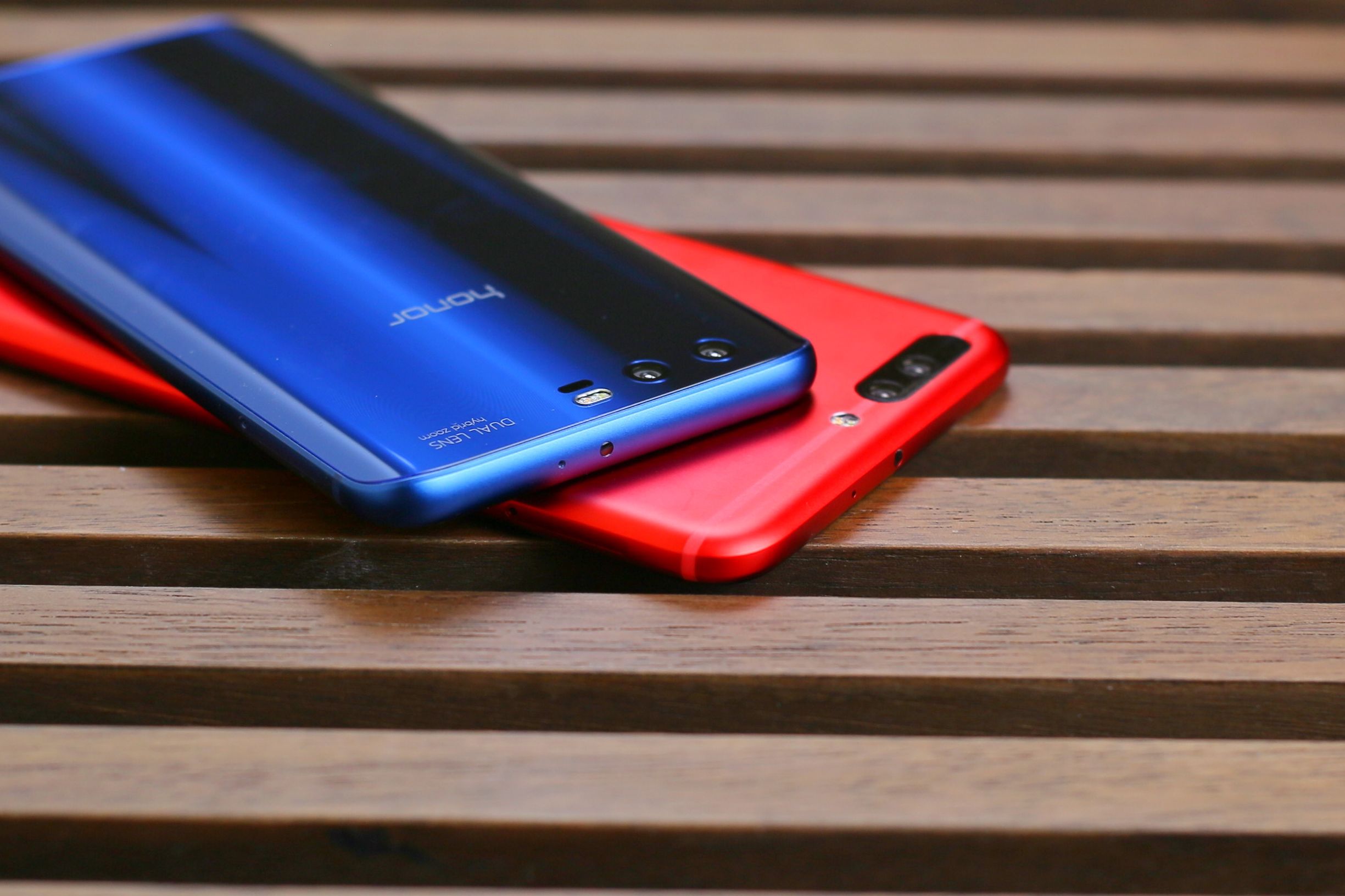 荣耀9和荣耀v9的区别哪个好,荣耀v9和荣耀v9play哪个好