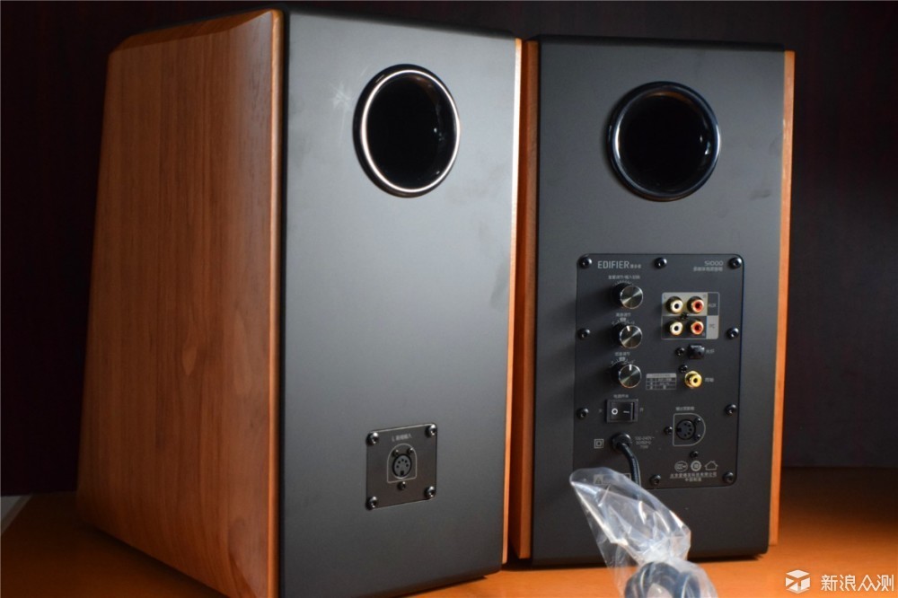 漫步者s1000比r1700有质的飞跃么,漫步者s1000需要配什么