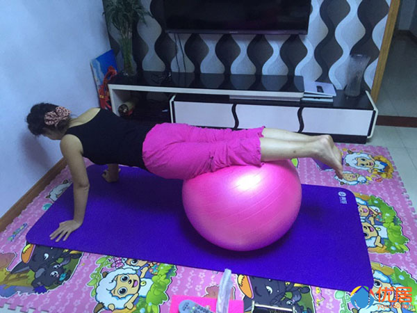 推荐5款健身器材在家也能练,健身男必备神器