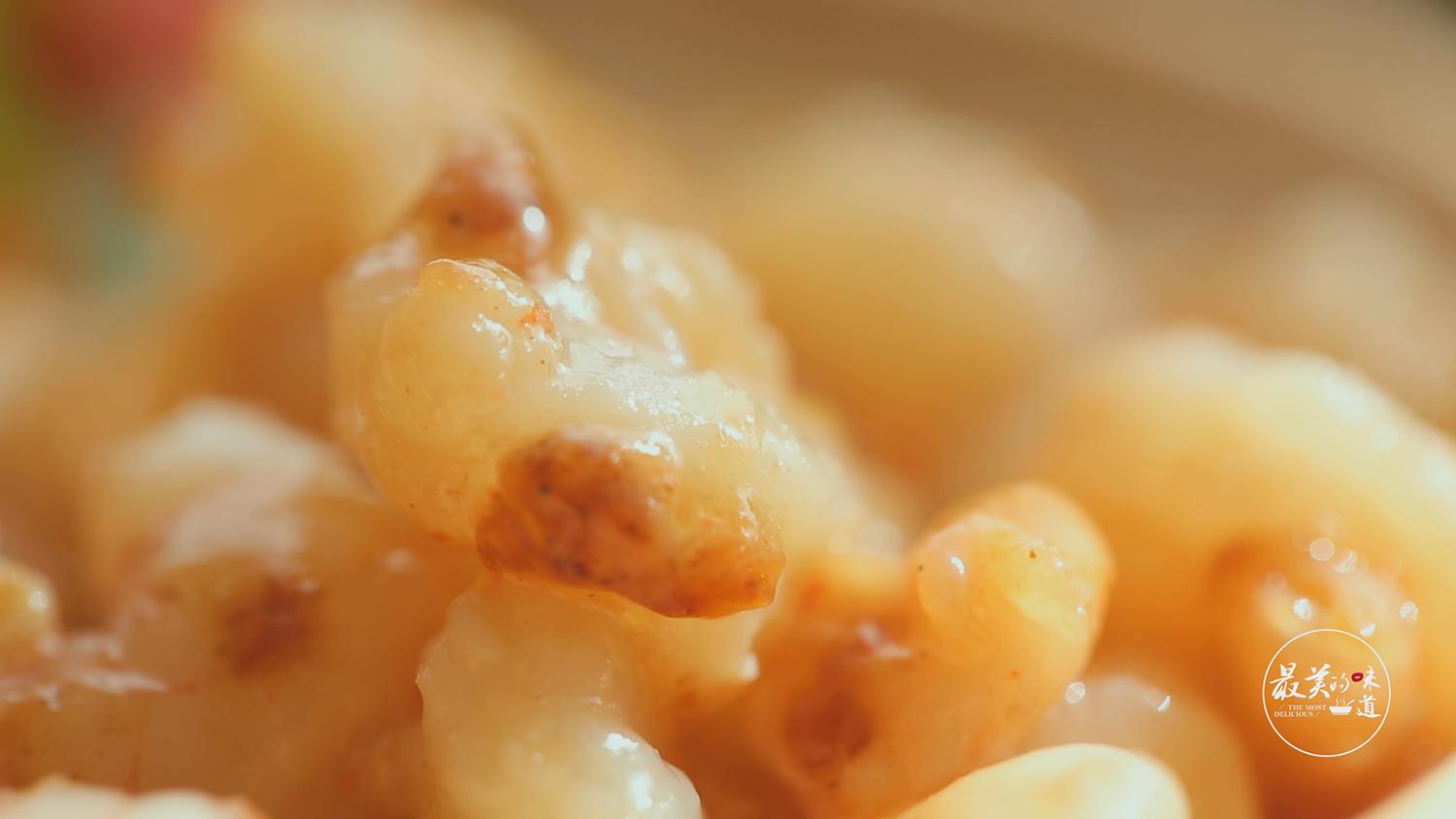 黄金虾仁炒饭视频,黄金虾仁炒饭