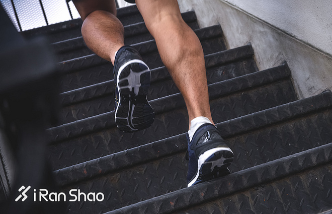 asicsgel-kayano24璇勬祴,asics鍏ラ棬缂撻渿璺戦瀷