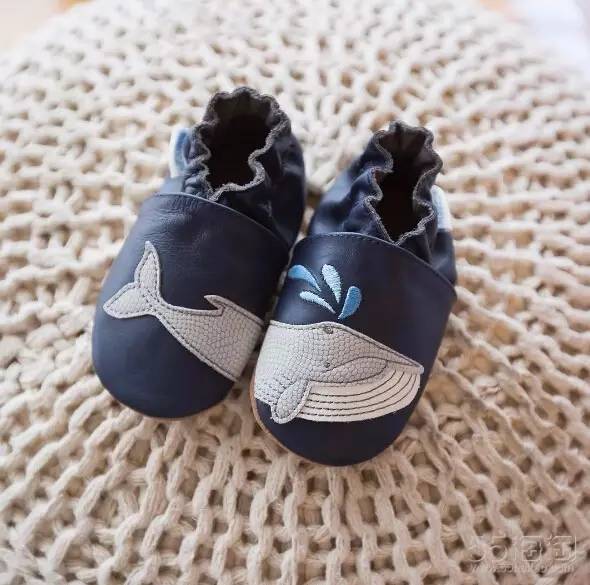 5姐和大家聊聊那些海淘适合入的宝宝鞋子~