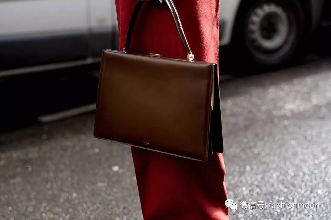 适合刚入职场的大学生的包包,50岁职场女人大牌包包