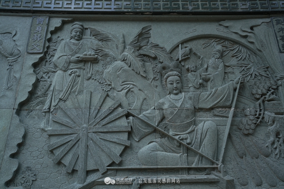 青岩寺歪脖老母每天都能拜吗,青岩寺歪脖老母真的很灵吗