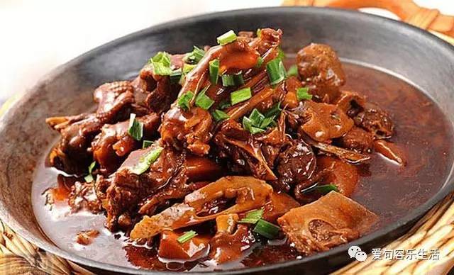 假如句容也有朋友圈，她的故事你一定猜不到……