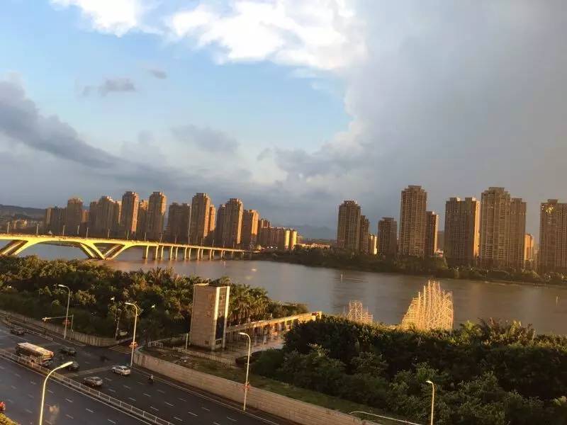 福州突然下起冰雹！气温秒降11℃！雨后的福州简直美如画！「新闻客」