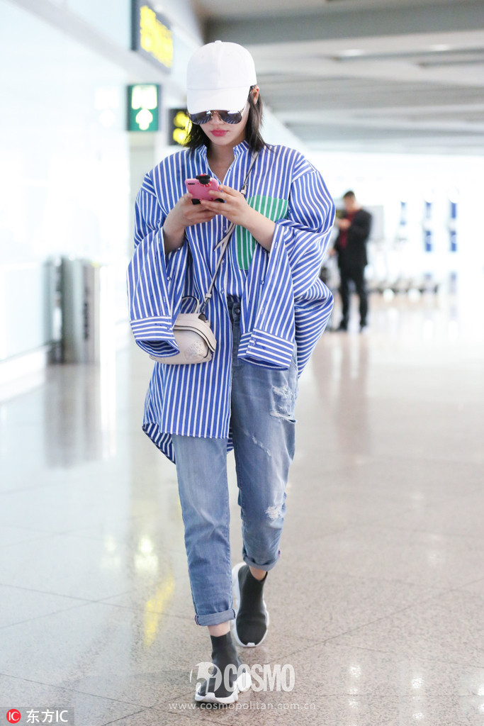 简单大方时尚白衬衫,时髦花边白衬衫