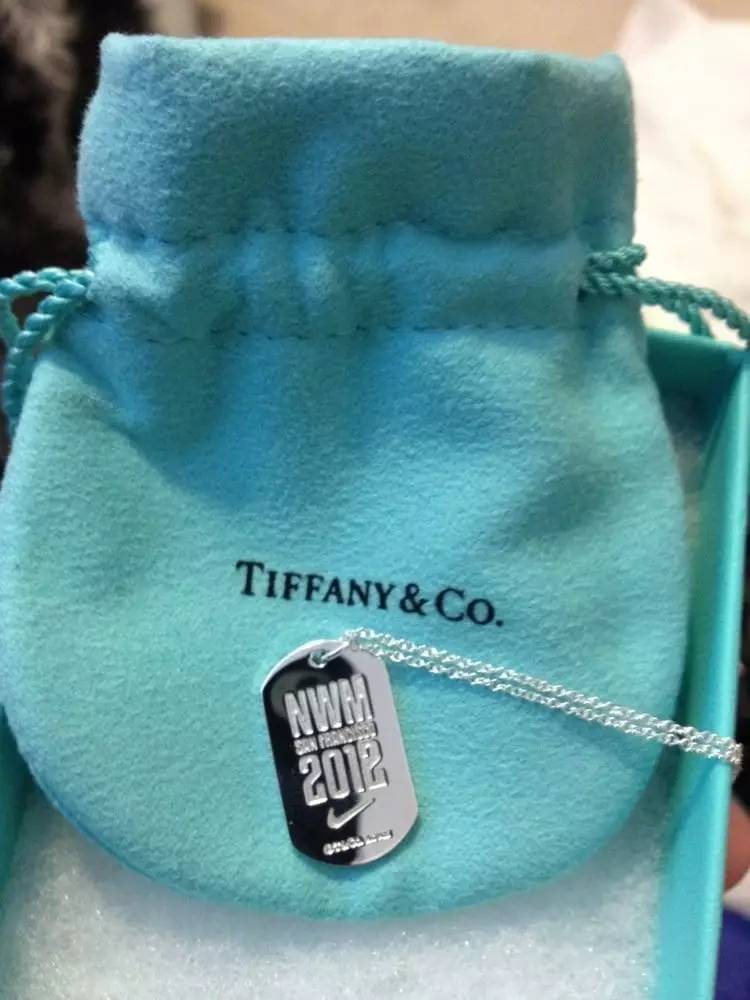 每个女孩都应该有一个tiffany,每个女人都想拥有一件蒂芙尼