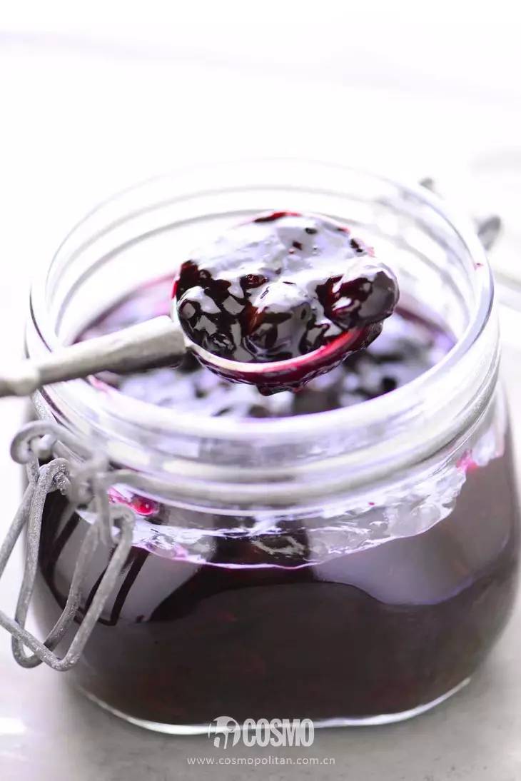 omg鍐烽棬鐢滃搧,omg鍏ㄩ儴鍚冩硶