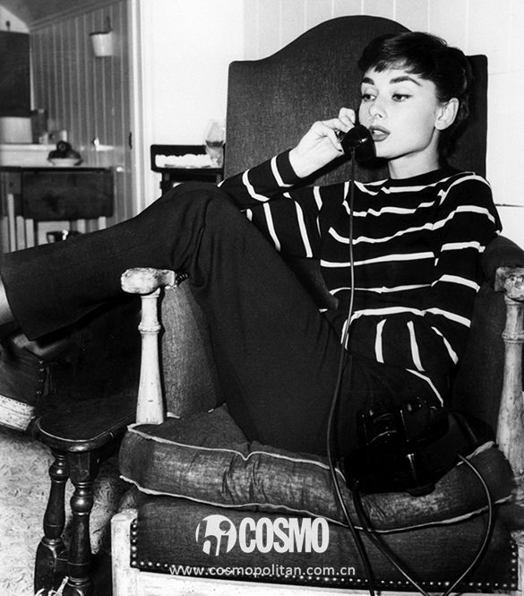 简单大方时尚白衬衫,时髦花边白衬衫