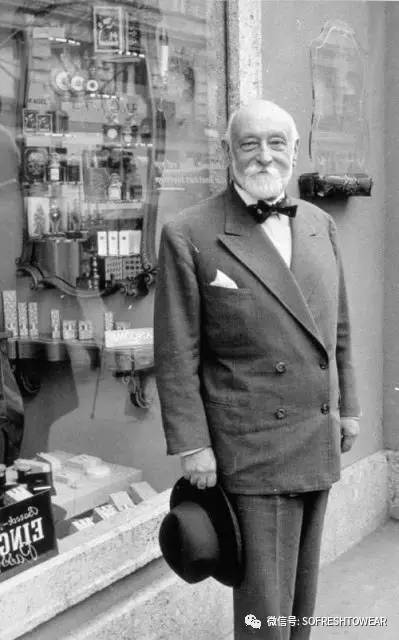 哪种香水喷完了还值得收藏,有的香水喷了以后自己闻得到