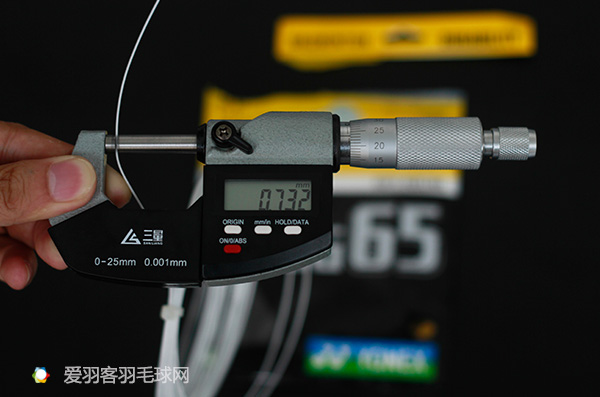 竟敢叫板“耐打之王”BG65，这款拍线到底有几把刷子？