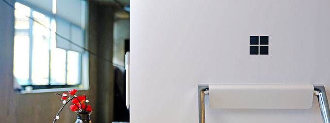 为什么要花3000买个显卡,surfacestudio停产了吗