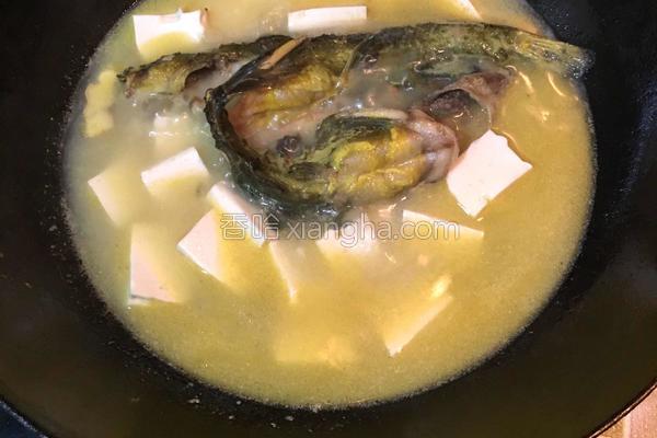 豆腐炖什么海鲜最有营养最好吃,什么海鱼炖豆腐比较好