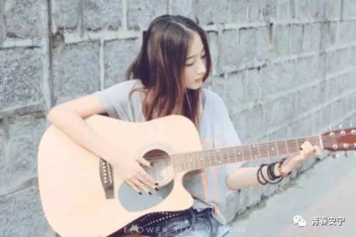 「关爱未成年人健康成长」开了学也可以上培训课！安宁市2017年秋季学期公益培训课程表出炉啦！快来报名吧~