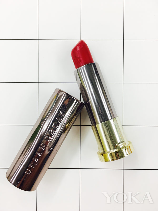 帮你试用护肤品,帮你试口红