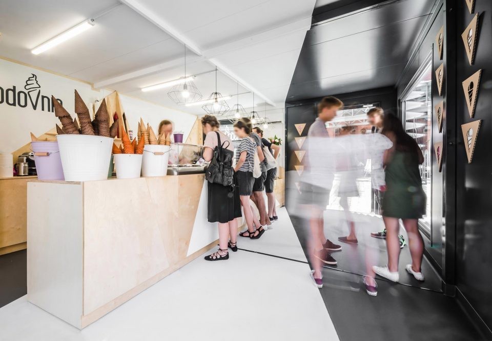 可移动房屋教程,可移动的房子怎么移