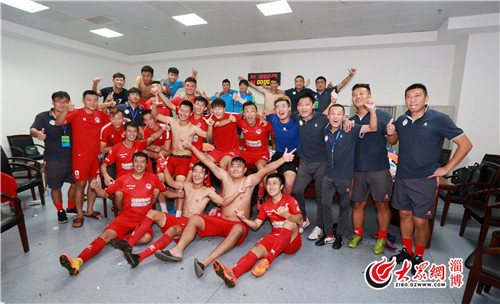 四连胜淄博,四战全胜冠军