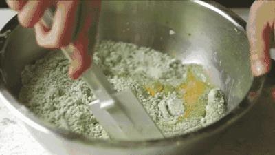 一月狂卖10万盒，比口红更让女人无法抗拒的高颜值美食，看到第5张图还能忍住就算你赢！