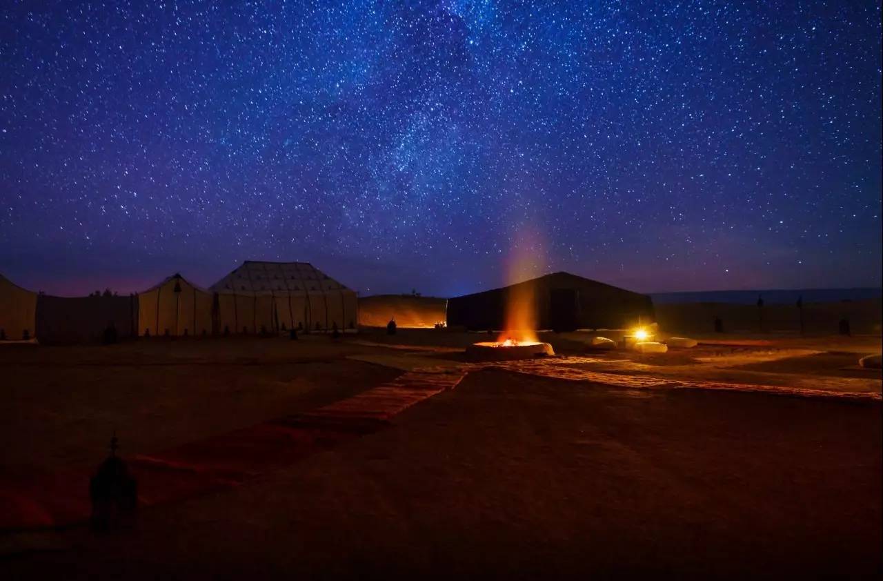 目的地｜坐在五彩的飞毯上，走进摩洛哥的一千零一夜