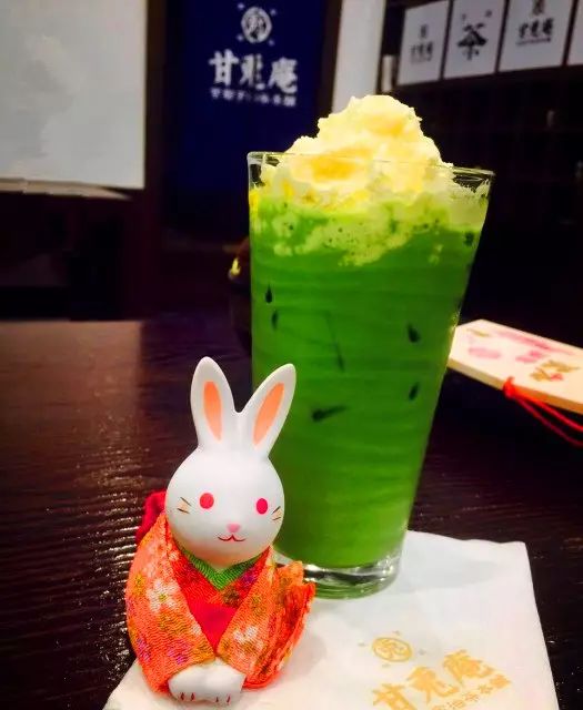 「霸王餐」请问你今天要来点兔子吗？火遍朋友圈的网红抹茶店要送“绿”了！