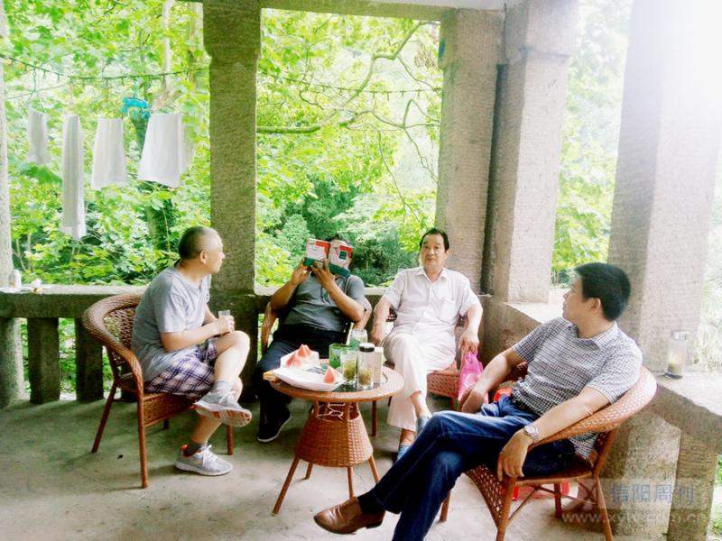 挥洒笔墨写过往,挥洒笔墨歌曲原唱