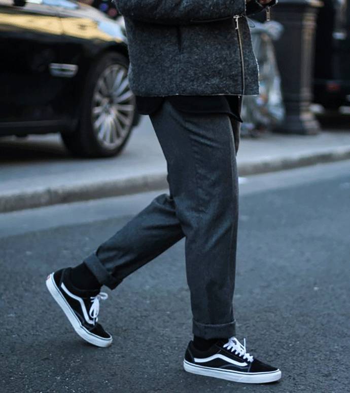 穿腻了小白鞋可以这样来改造,穿腻了小白鞋的话