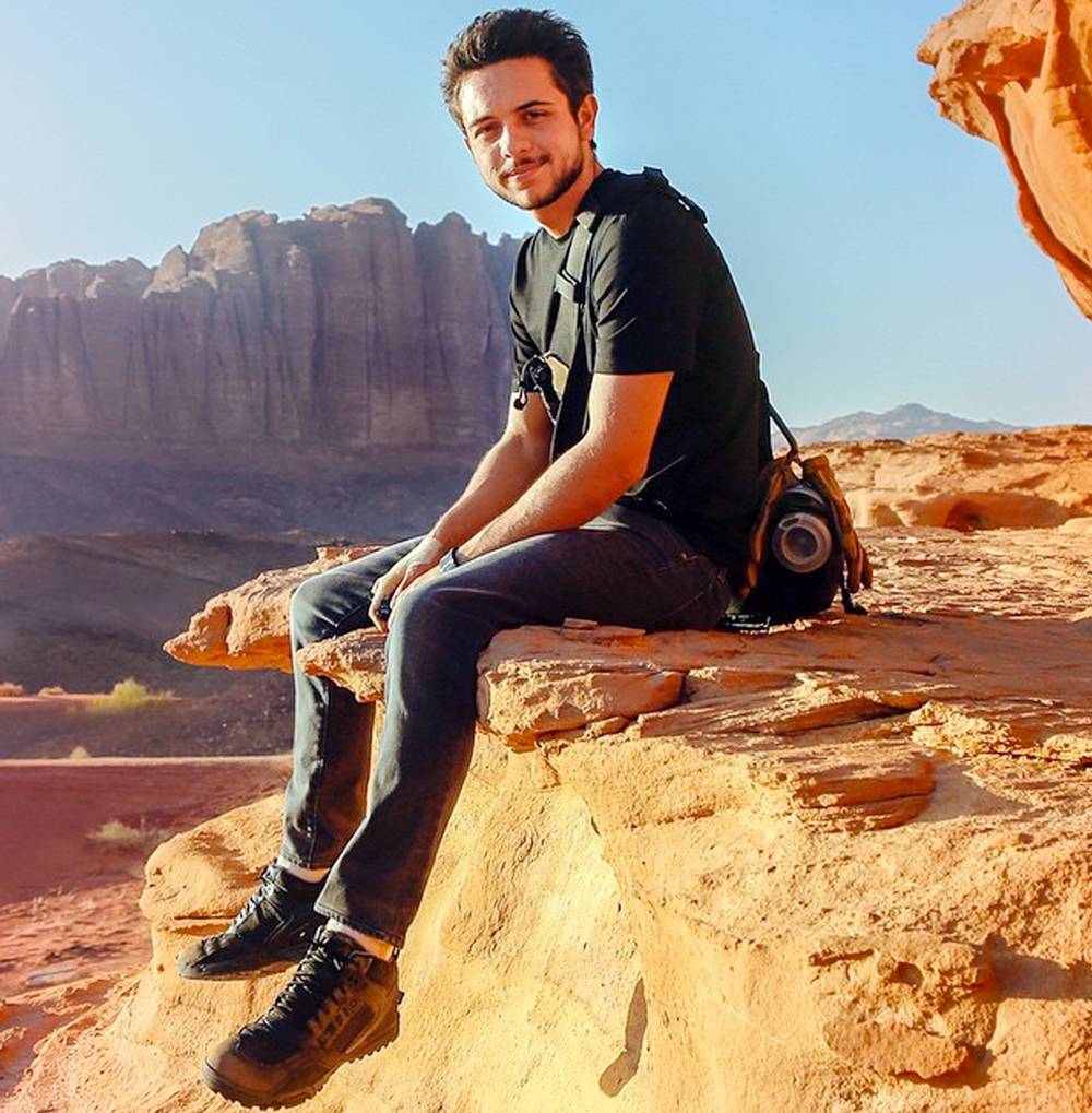 麻雀变成凤凰的人生,麻雀变凤凰普通版