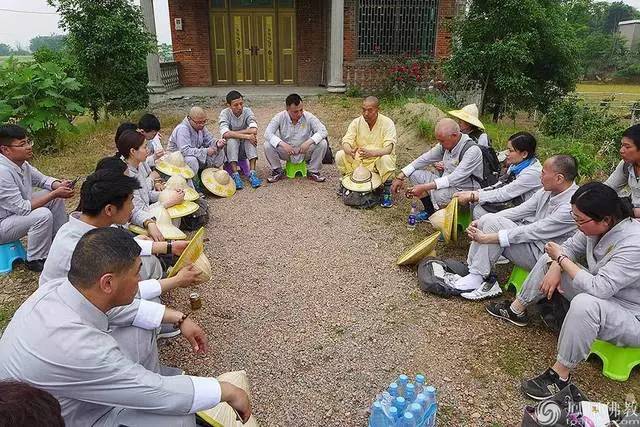 徒步登九华山,九华山徒步朝拜攻略视频