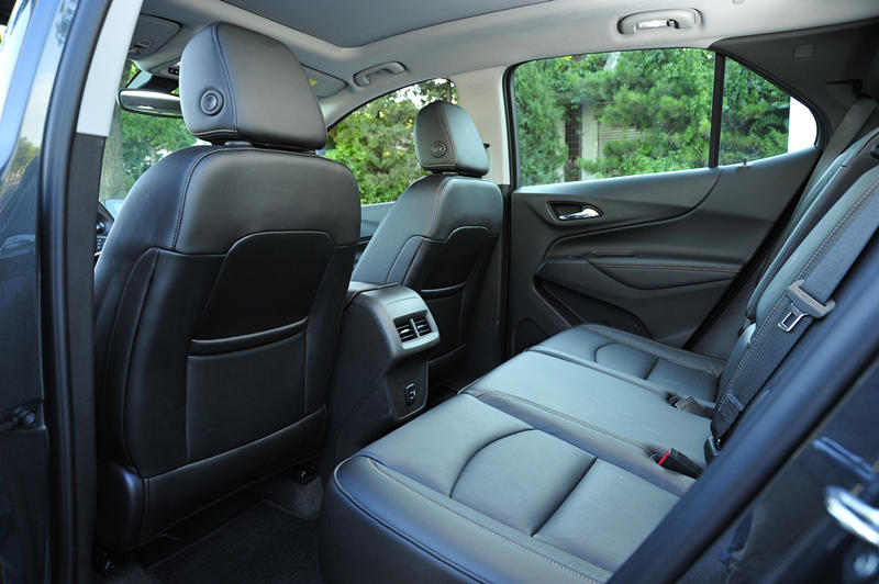 探界者对比科雷傲,科雷傲120周年限量款和探界者