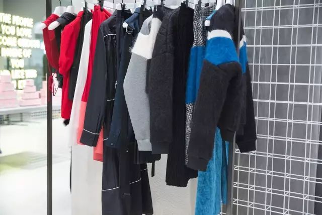 爆款已经看腻了你却还在做烂大街的伪时髦？