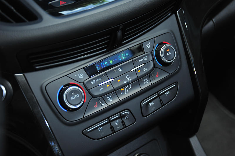 科雷傲和探界者哪个好,科雷傲和探界者