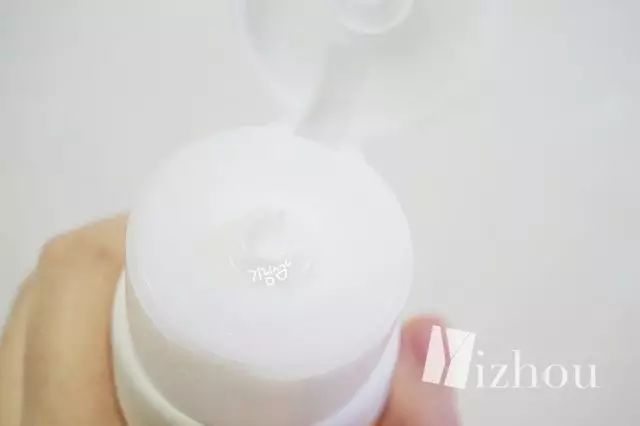 国货洗面奶哪个牌子最好用,祛痘什么牌子洗面奶最好