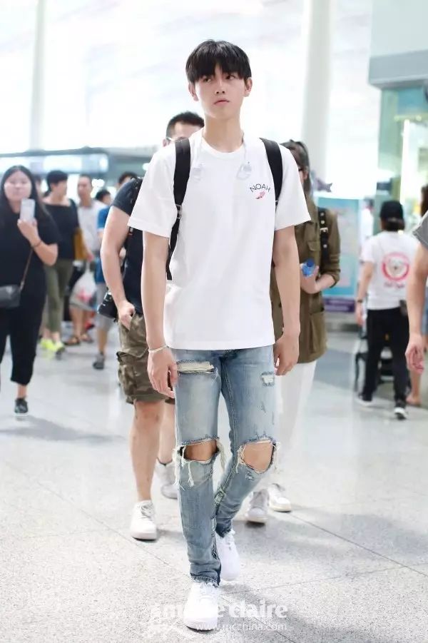 明星同款短袖t恤女杨幂,潮牌t恤女款杨幂同款条纹