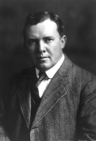 罗伯特琼斯空气动力学,电梯工学徒到工程师