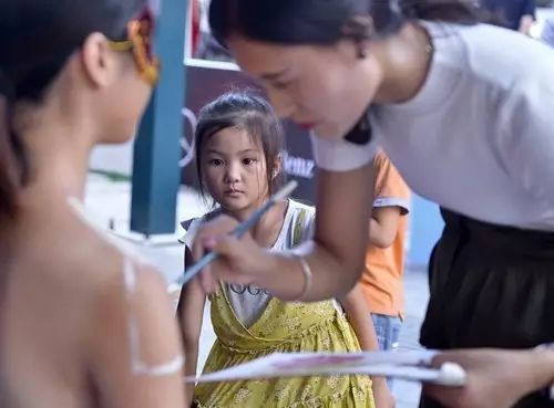 先睹为快！娄底“最美车生活、醉美一瞬间”摄影比赛作品选