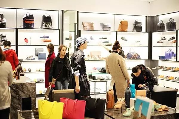 出门自驾旅行必备神器,20款相见恨晚的自驾游必备神器