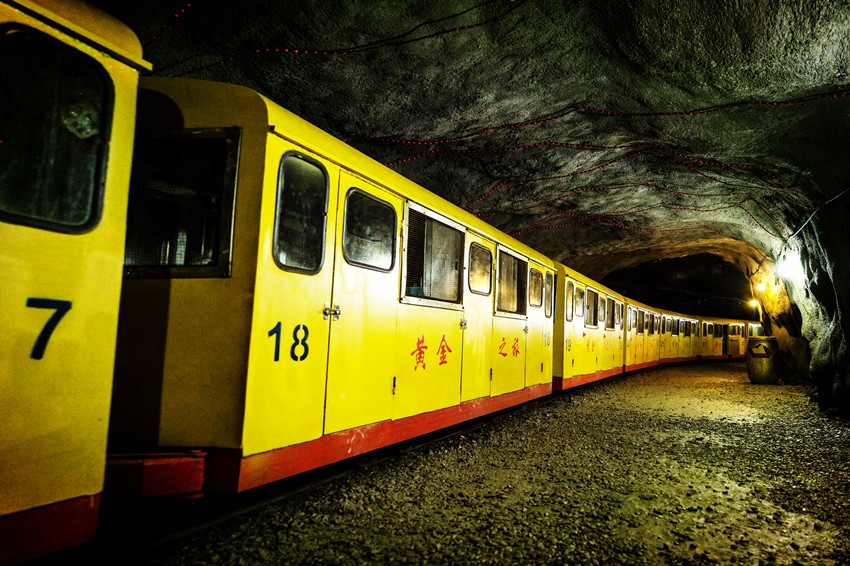 3天2夜！秋日带你去这座绝美山城体验不一样的“慢旅行”！